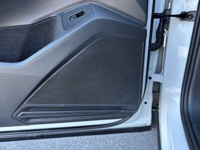 2023 Volkswagen Tiguan SE R-Line Negro