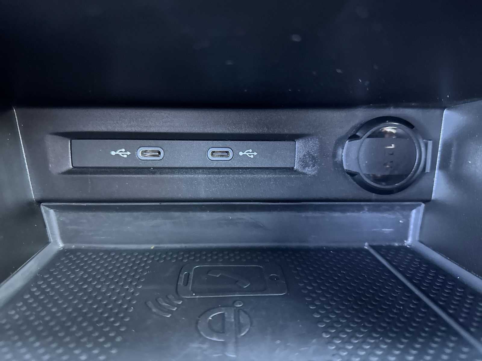 2023 Volkswagen Tiguan SE R-Line Negro