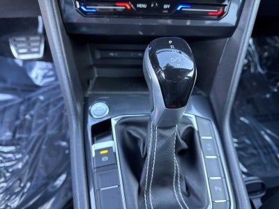 2023 Volkswagen Tiguan SE R-Line Negro