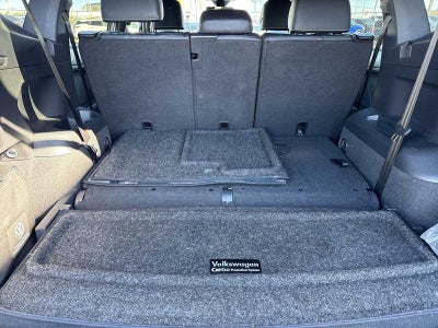 2023 Volkswagen Tiguan SE R-Line Negro