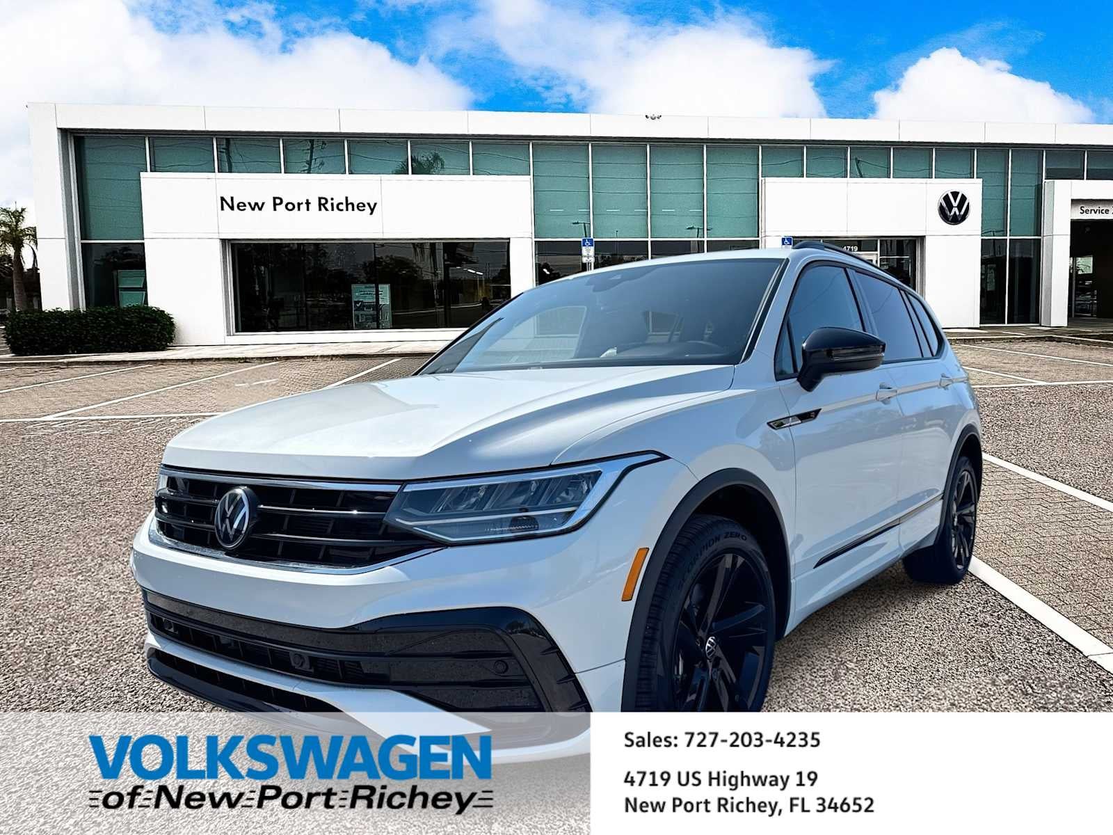 2023 Volkswagen Tiguan SE R-Line Negro