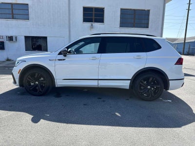 2023 Volkswagen Tiguan SE R-Line Negro