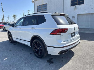 2023 Volkswagen Tiguan SE R-Line Negro