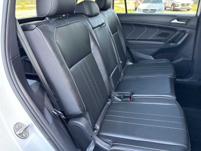 2023 Volkswagen Tiguan SE R-Line Negro