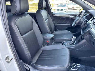 2023 Volkswagen Tiguan SE R-Line Negro