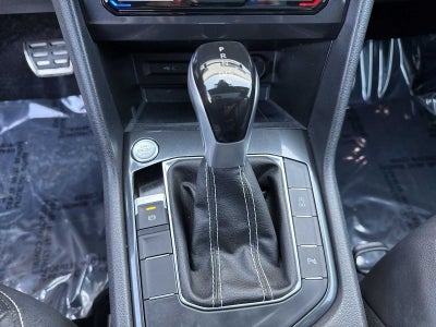 2023 Volkswagen Tiguan SE R-Line Negro