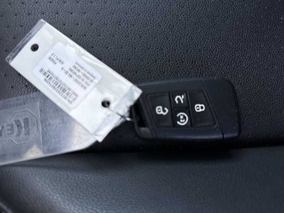 2023 Volkswagen Tiguan SE R-Line Negro