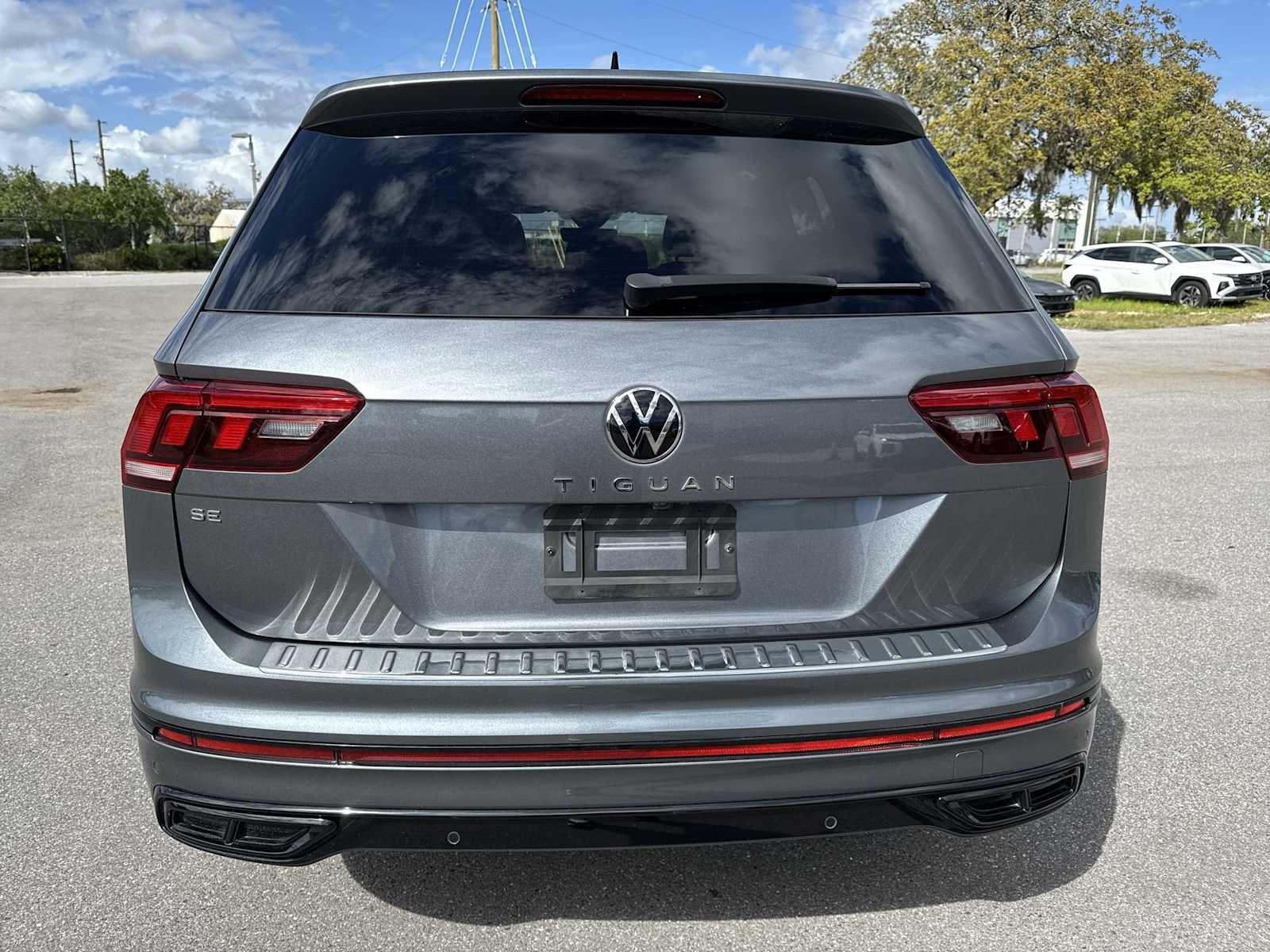 Volkswagen Tiguan SE R-Line Negro 2024