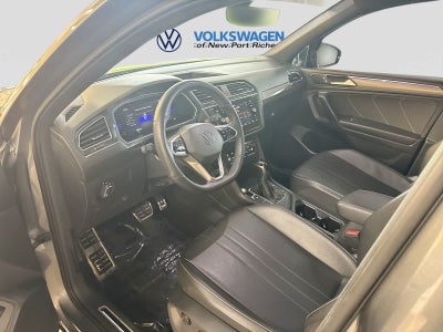 2022 Volkswagen Tiguan SE R-Line Negro