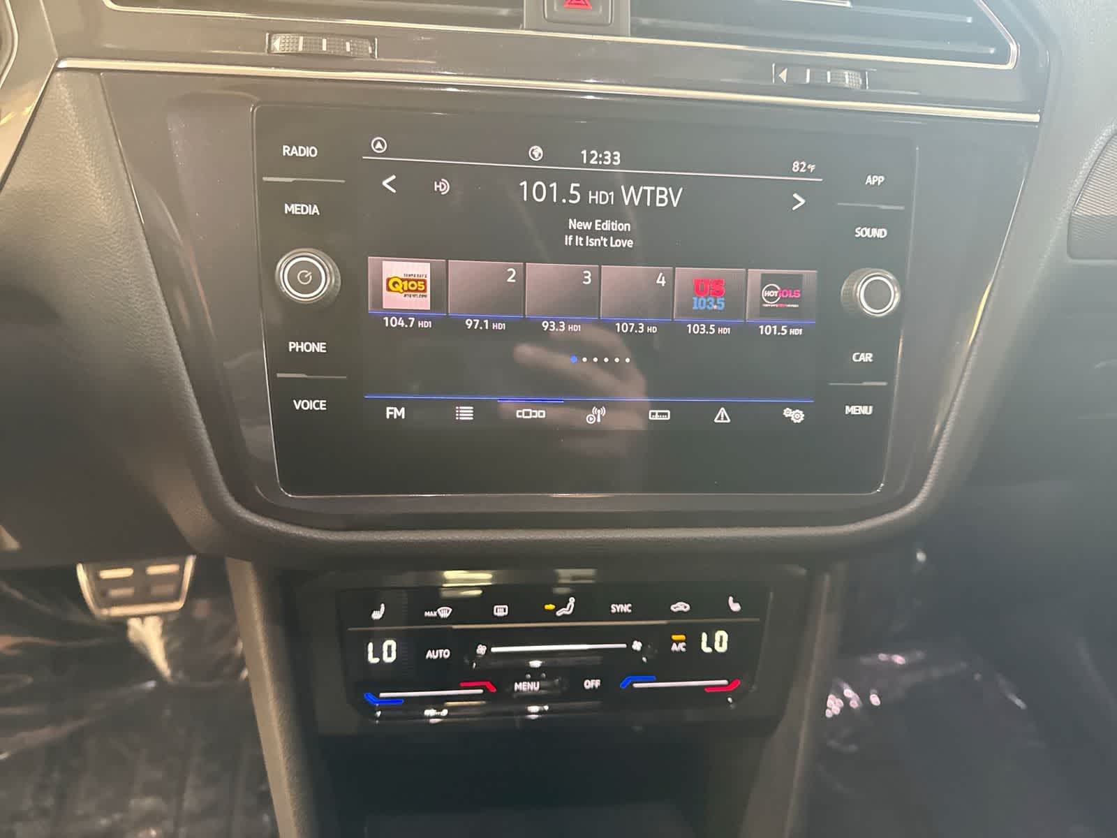 2022 Volkswagen Tiguan SE R-Line Negro