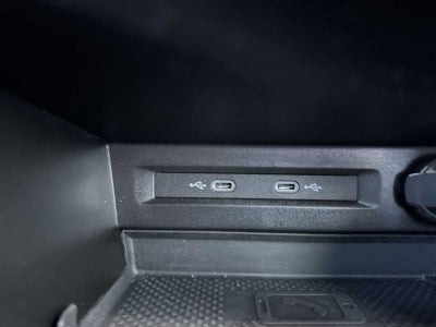 2022 Volkswagen Tiguan SE R-Line Negro