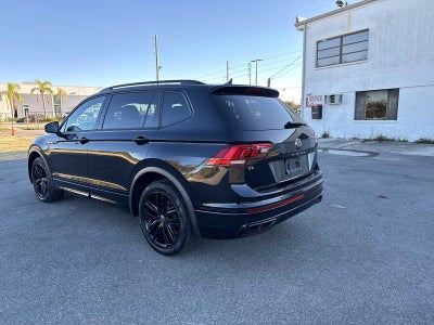 2022 Volkswagen Tiguan SE R-Line Negro