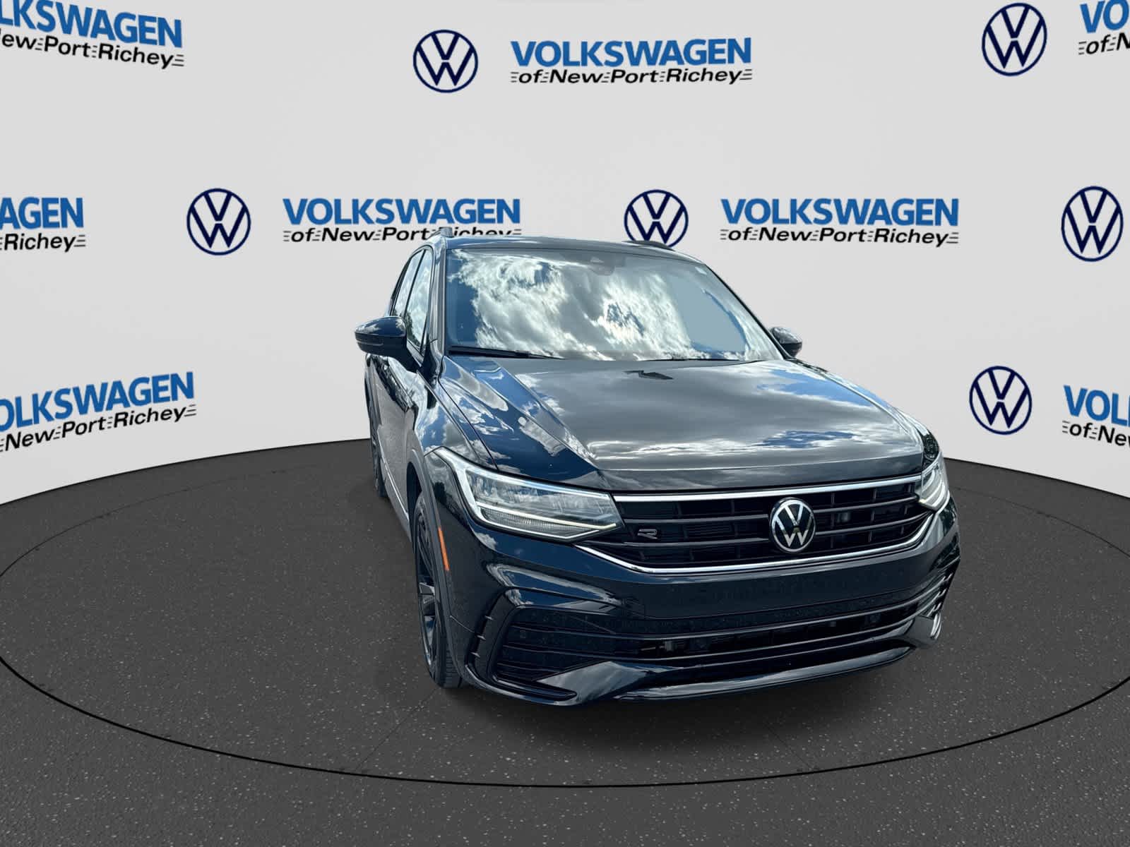 Volkswagen Tiguan SE R-Line Negro 2024