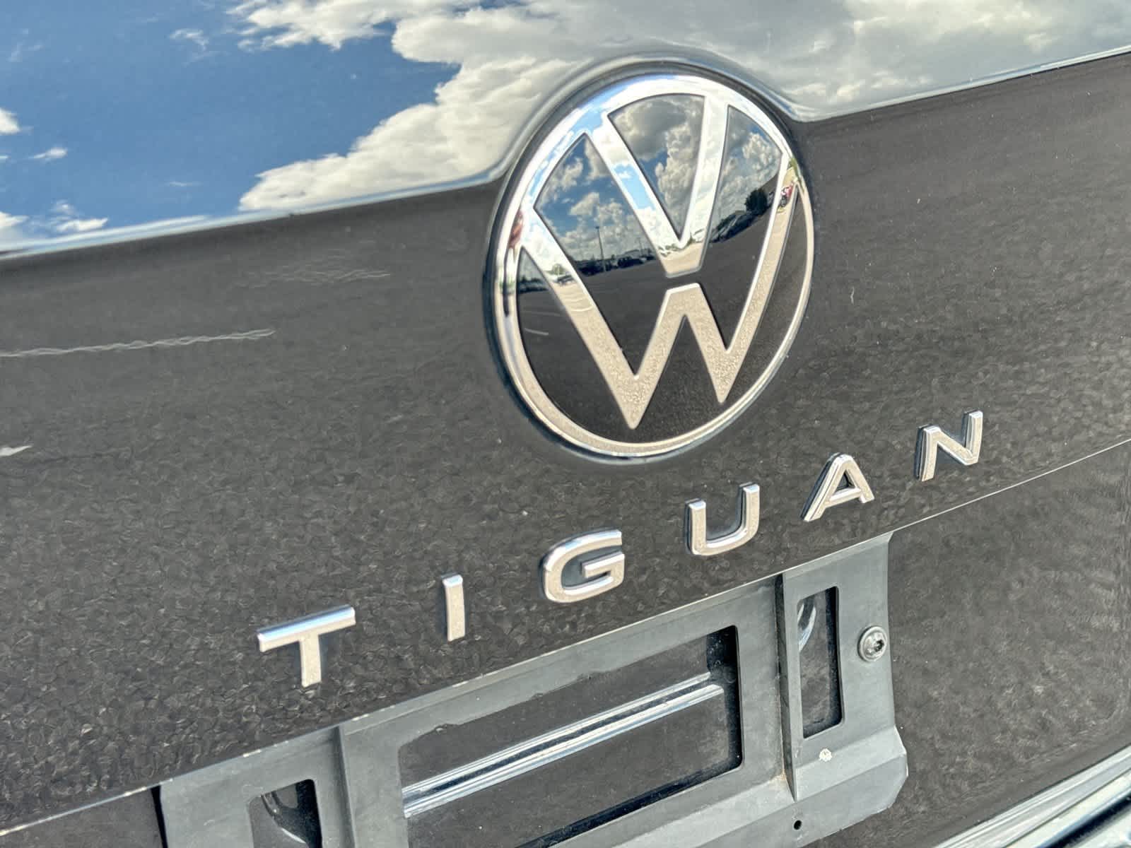 Volkswagen Tiguan SE R-Line Negro 2024
