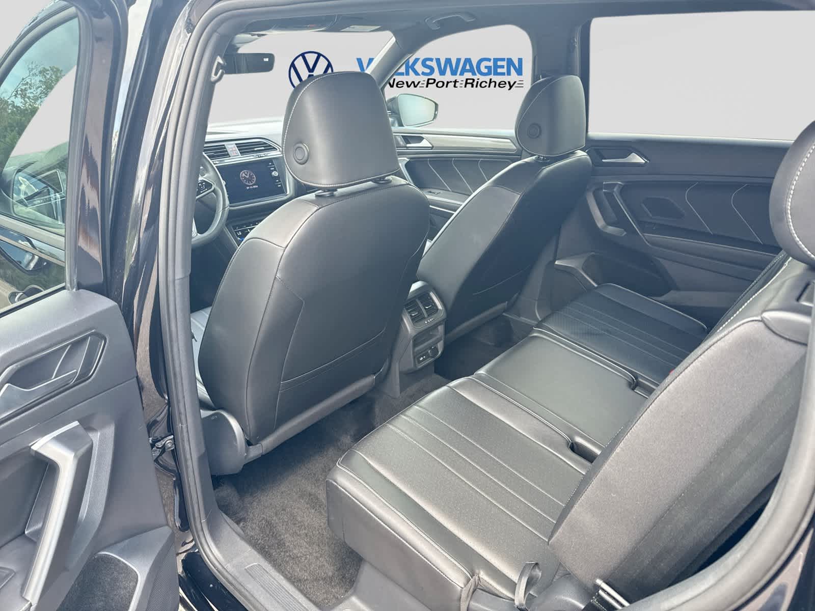 Volkswagen Tiguan SE R-Line Negro 2024