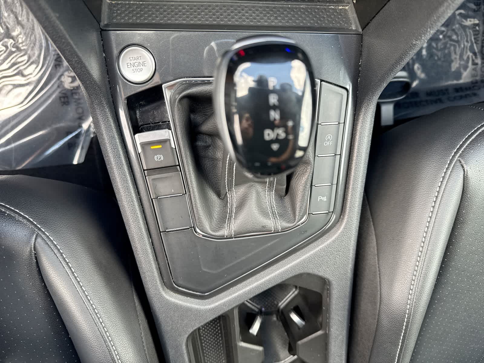 Volkswagen Tiguan SE R-Line Negro 2024