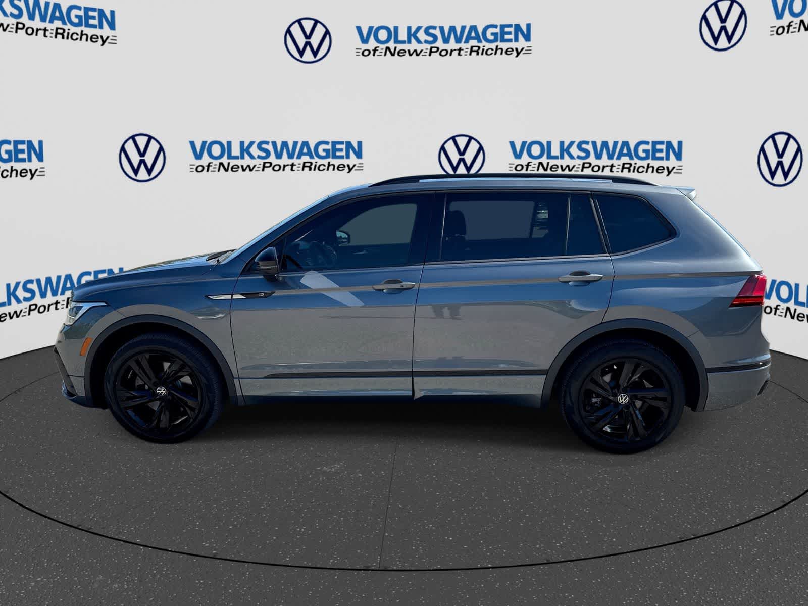 Volkswagen Tiguan SE R-Line Negro 2024