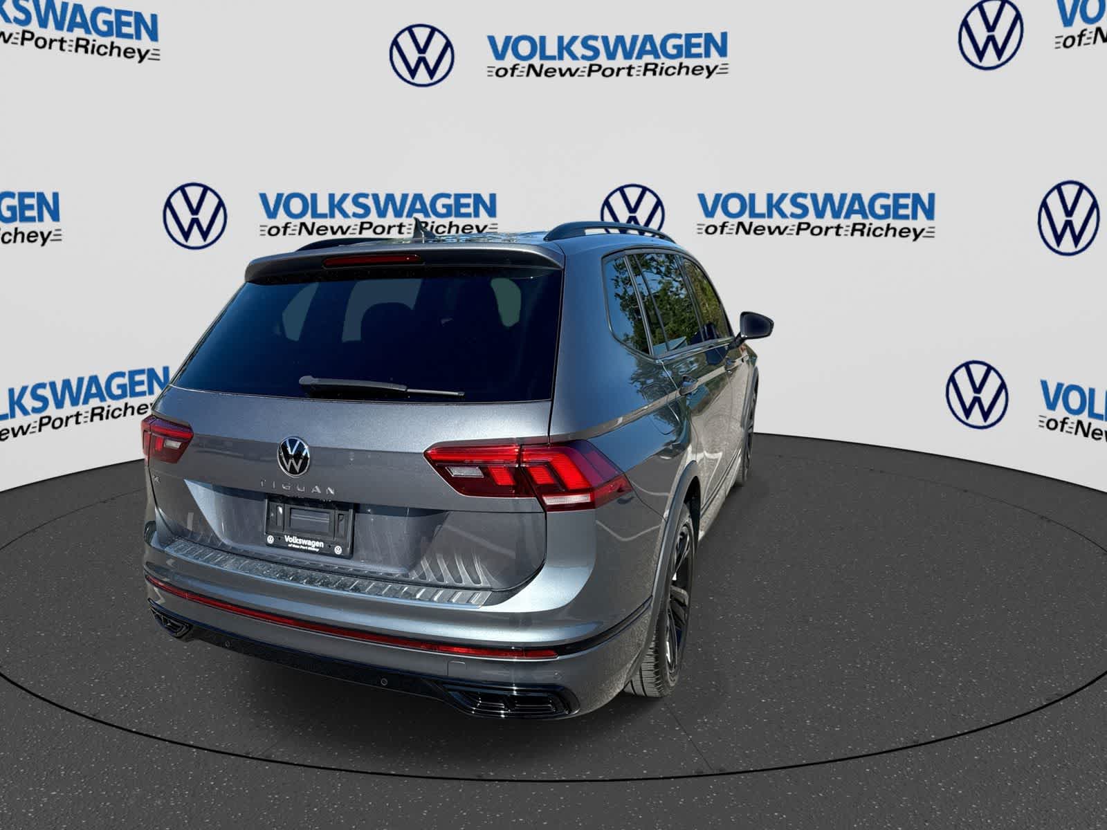 Volkswagen Tiguan SE R-Line Negro 2024