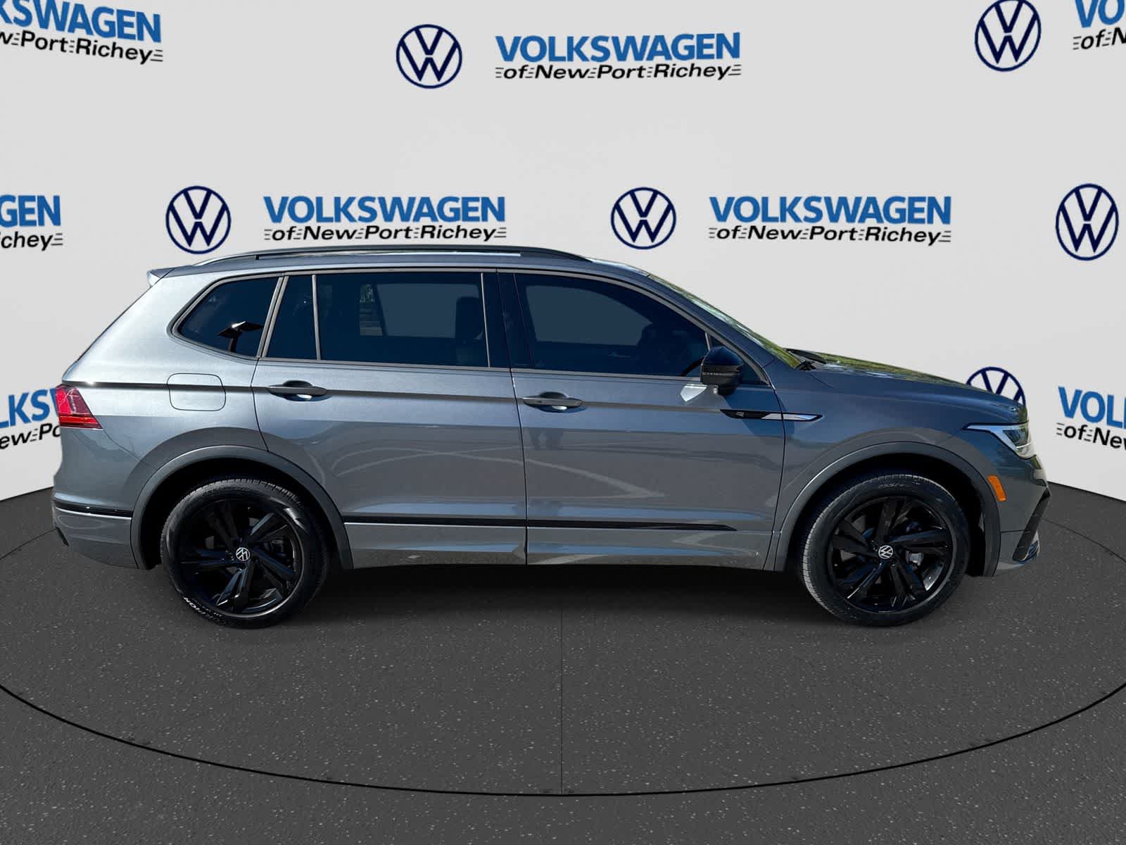 Volkswagen Tiguan SE R-Line Negro 2024