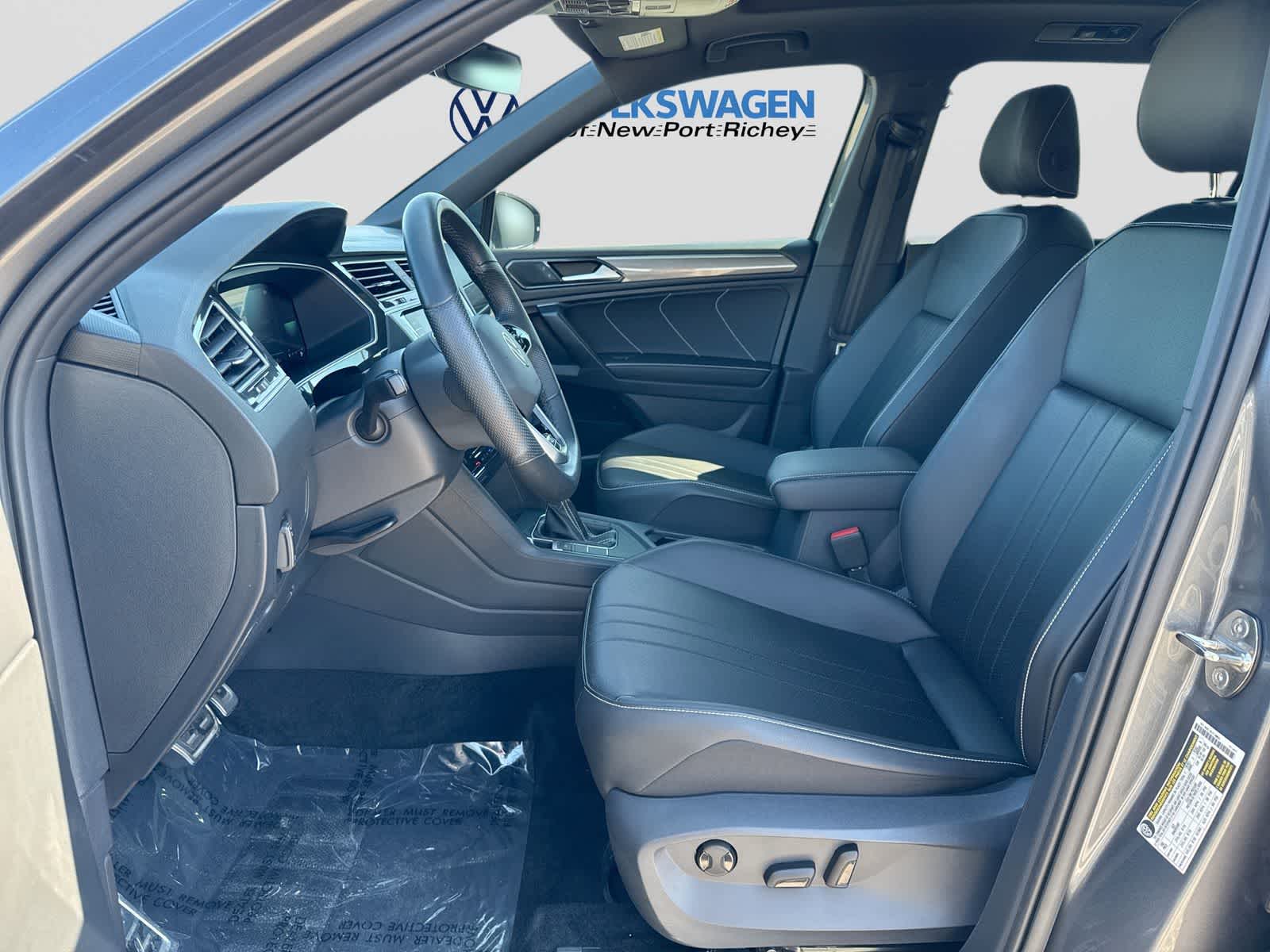 Volkswagen Tiguan SE R-Line Negro 2024