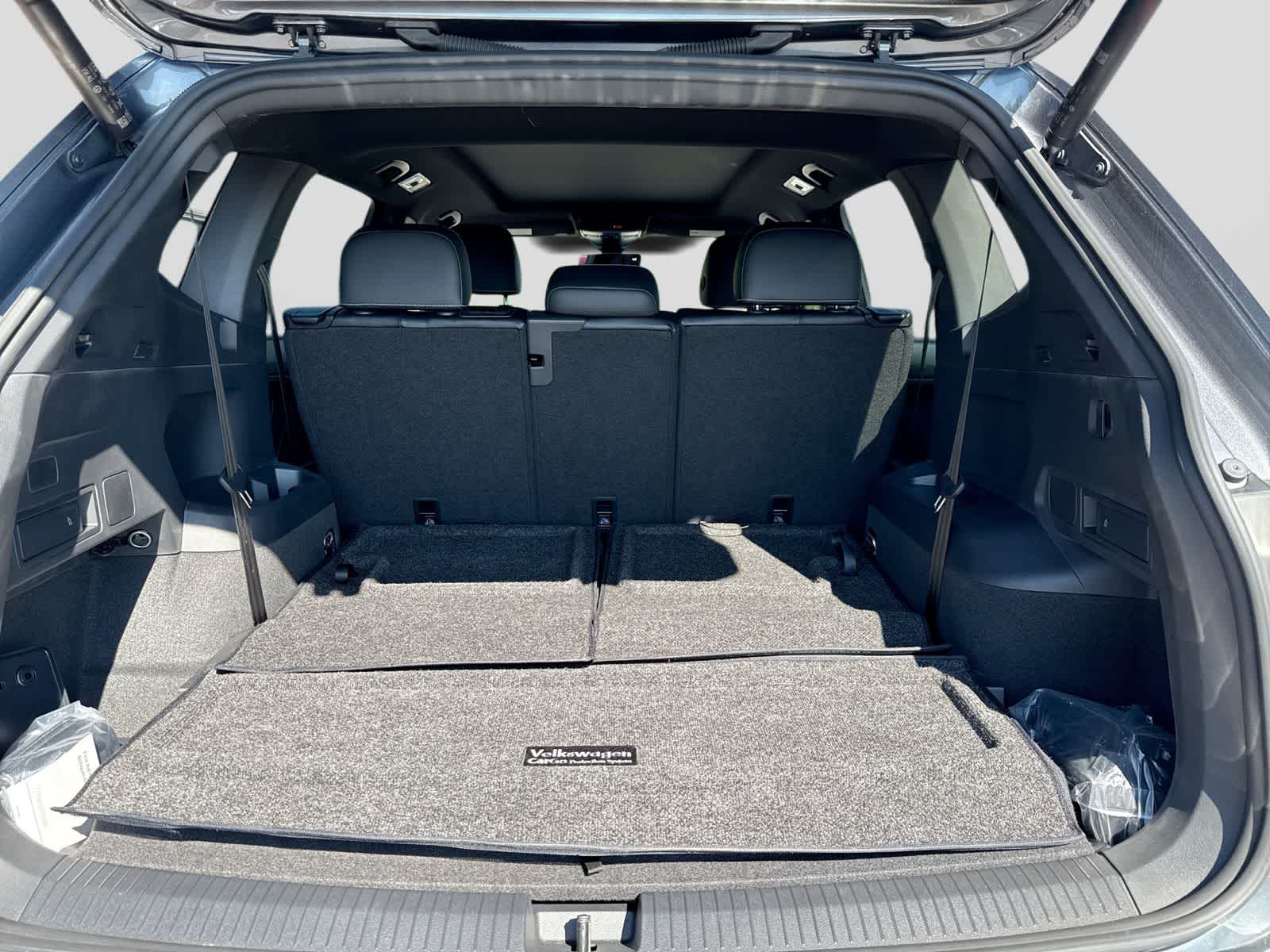 Volkswagen Tiguan SE R-Line Negro 2024