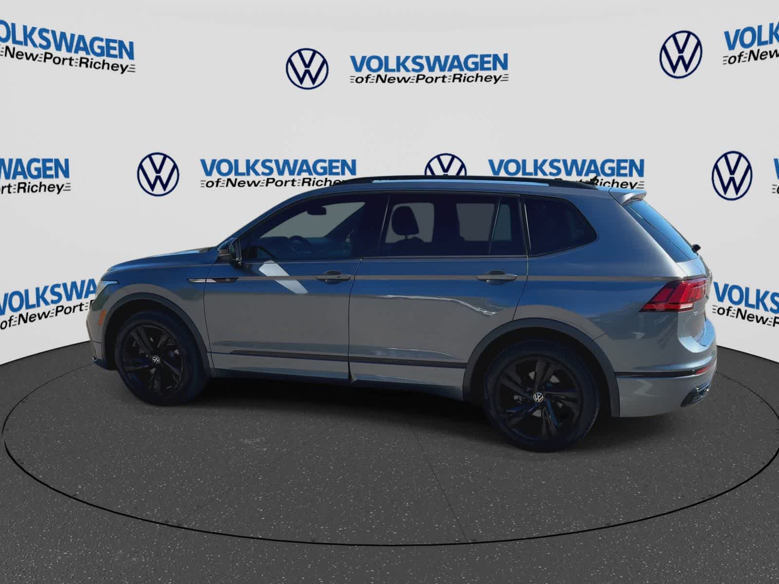 Volkswagen Tiguan SE R-Line Negro 2024