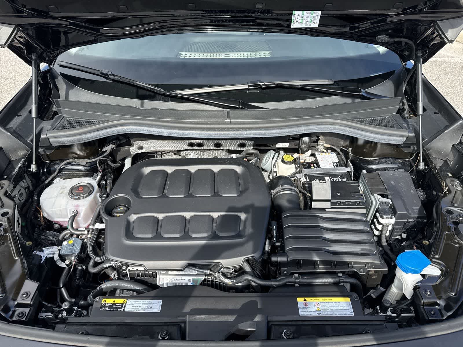 Volkswagen Tiguan S 2025