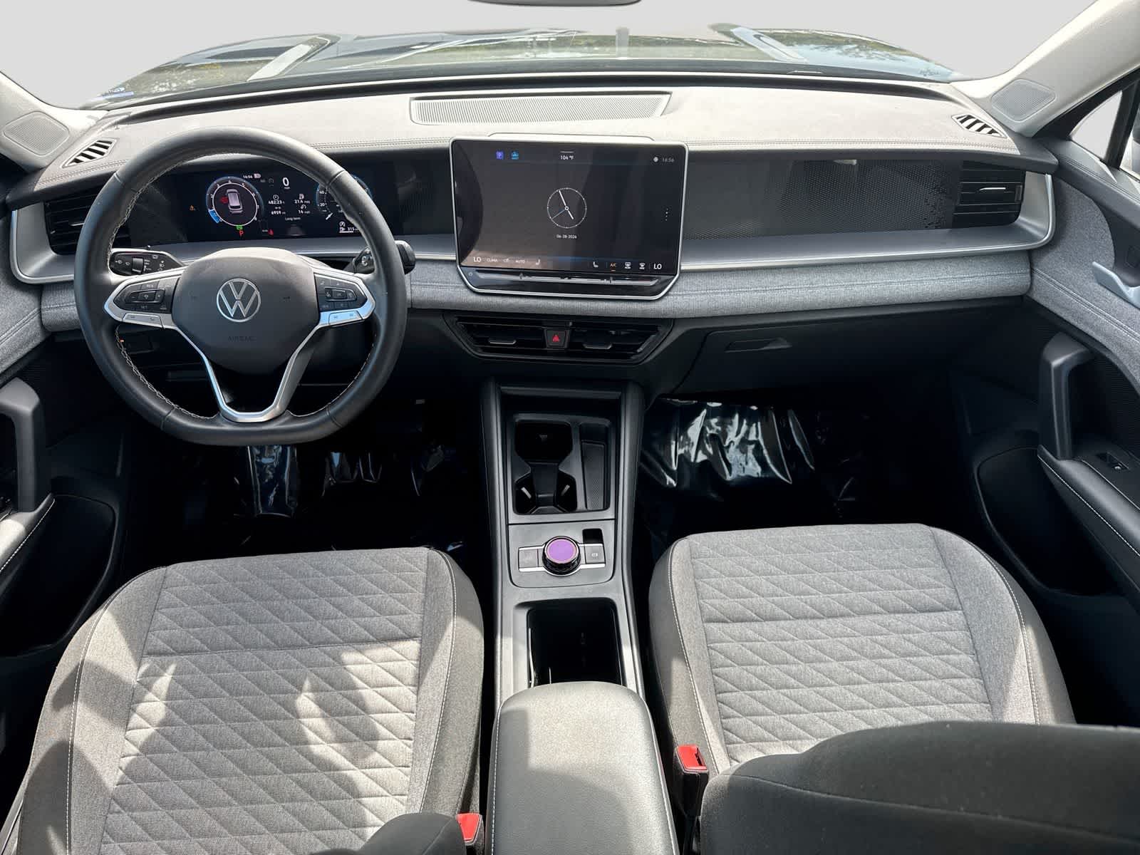 Volkswagen Tiguan S 2025