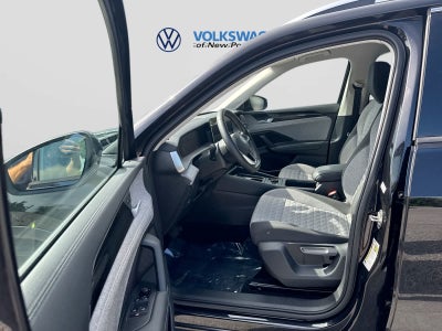 Volkswagen Tiguan S 2025