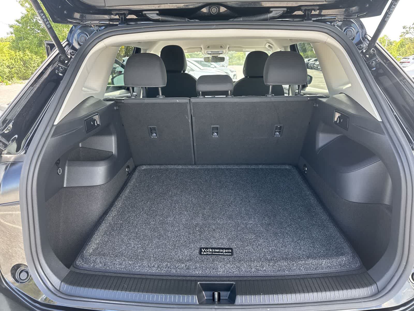 Volkswagen Tiguan S 2025