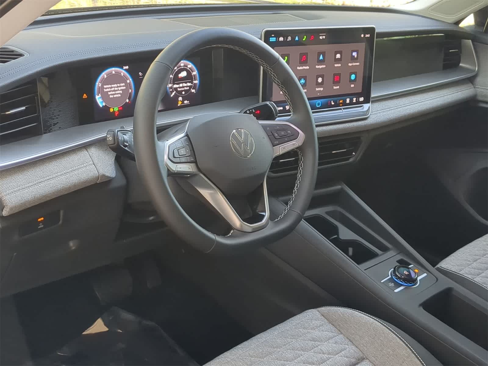 2025 Volkswagen Tiguan 2.0T S