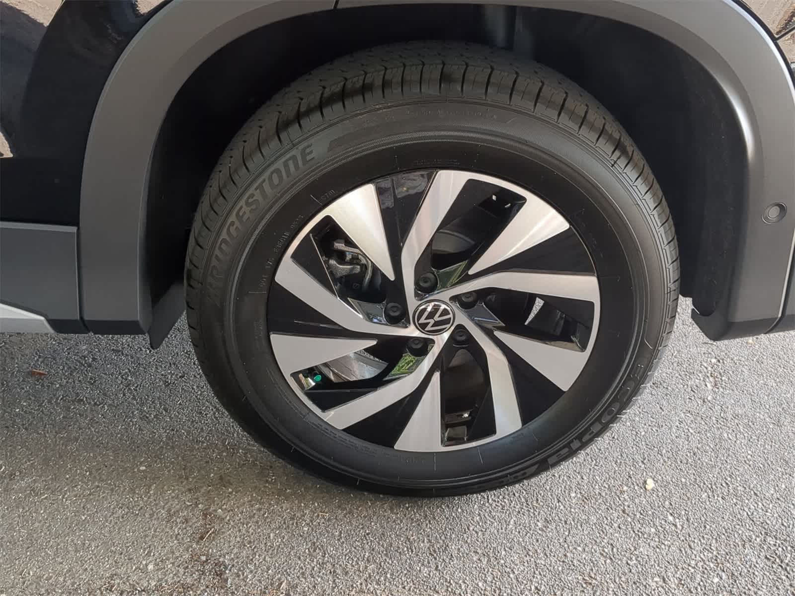 2025 Volkswagen Tiguan 2.0T S