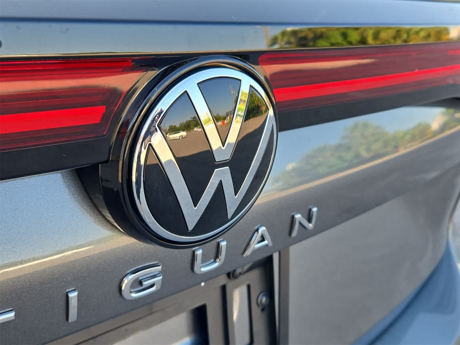 2025 Volkswagen Tiguan 2.0T S