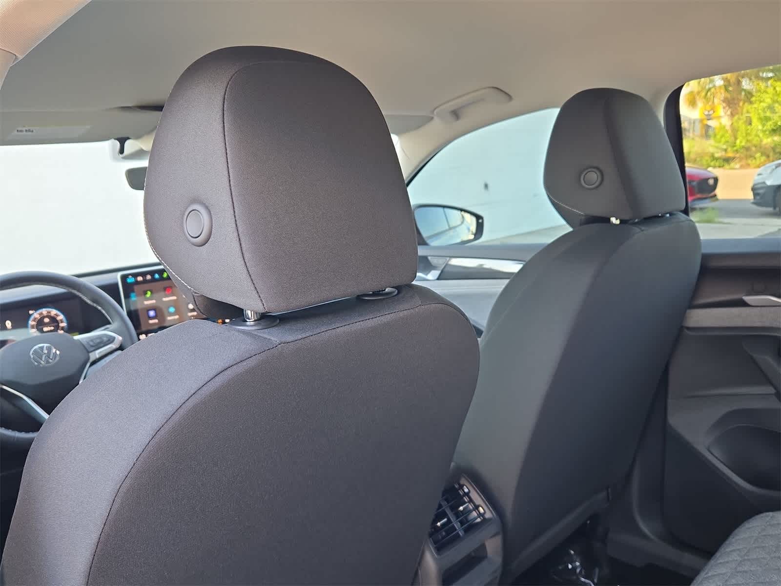 2025 Volkswagen Tiguan 2.0T S