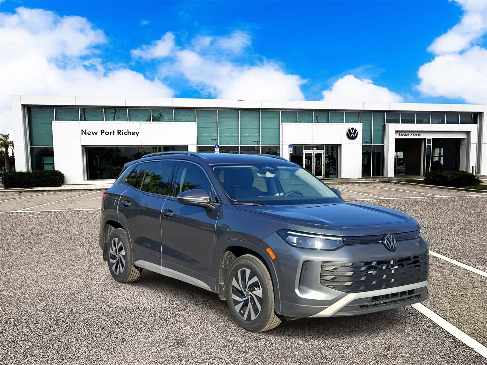 2025 Volkswagen Tiguan 2.0T S