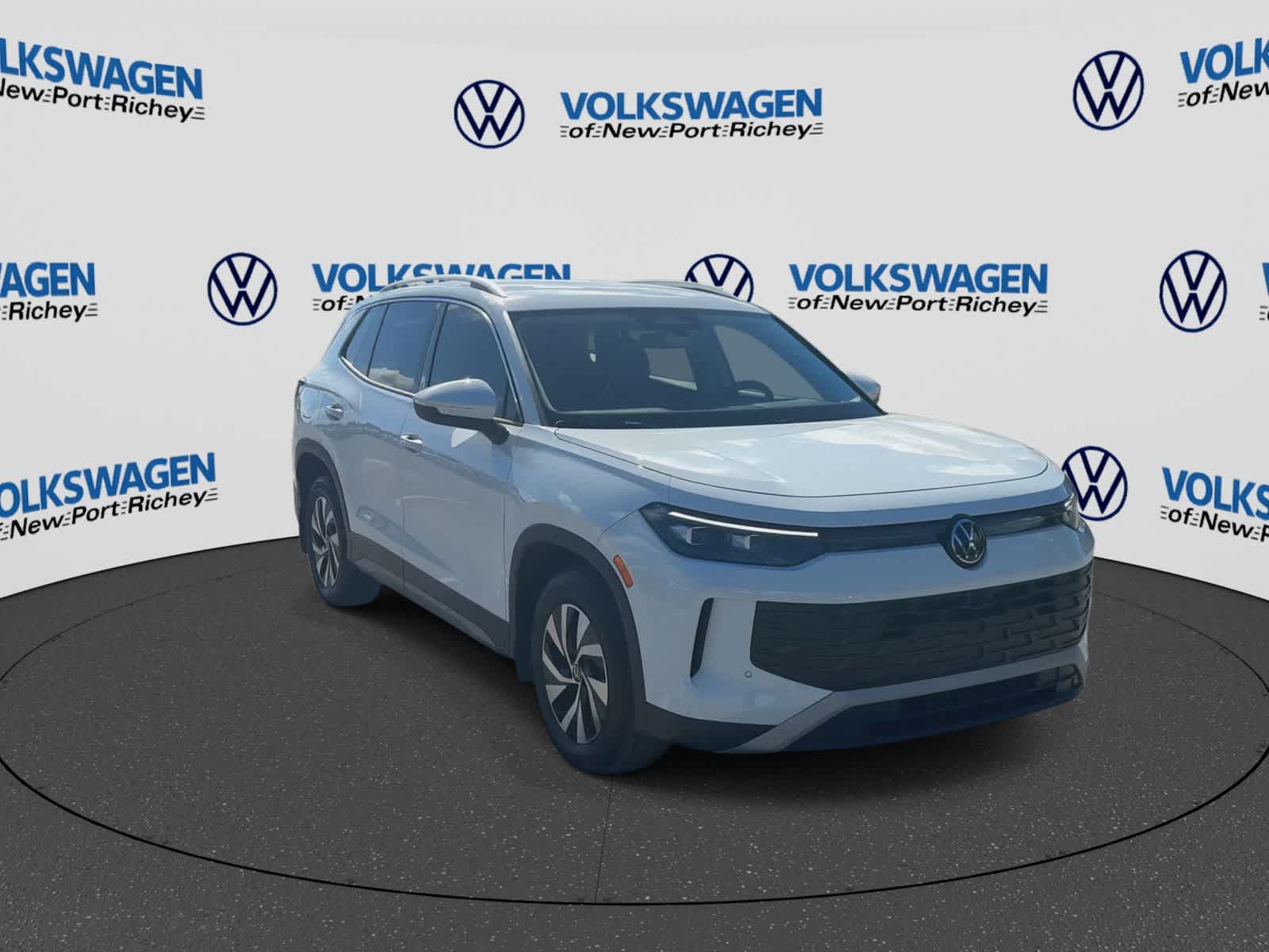 Volkswagen Tiguan S 2025