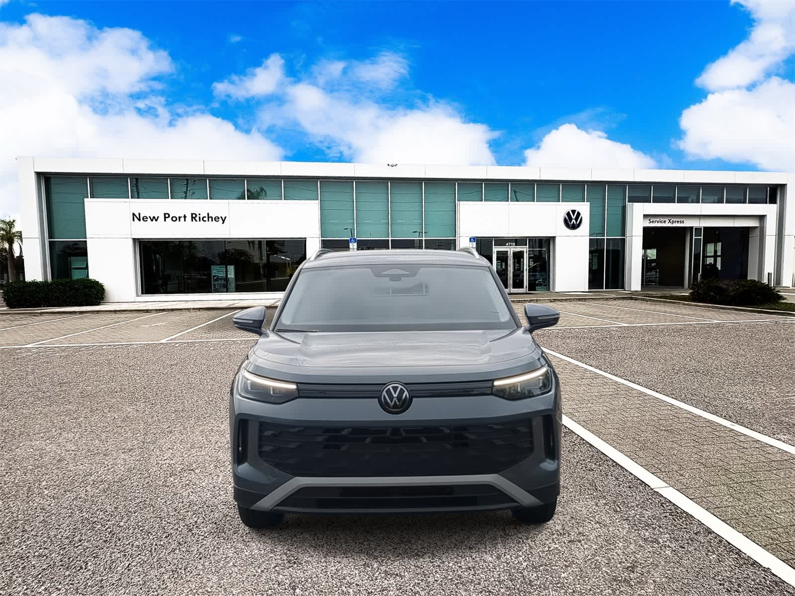 2025 Volkswagen Tiguan 2.0T S