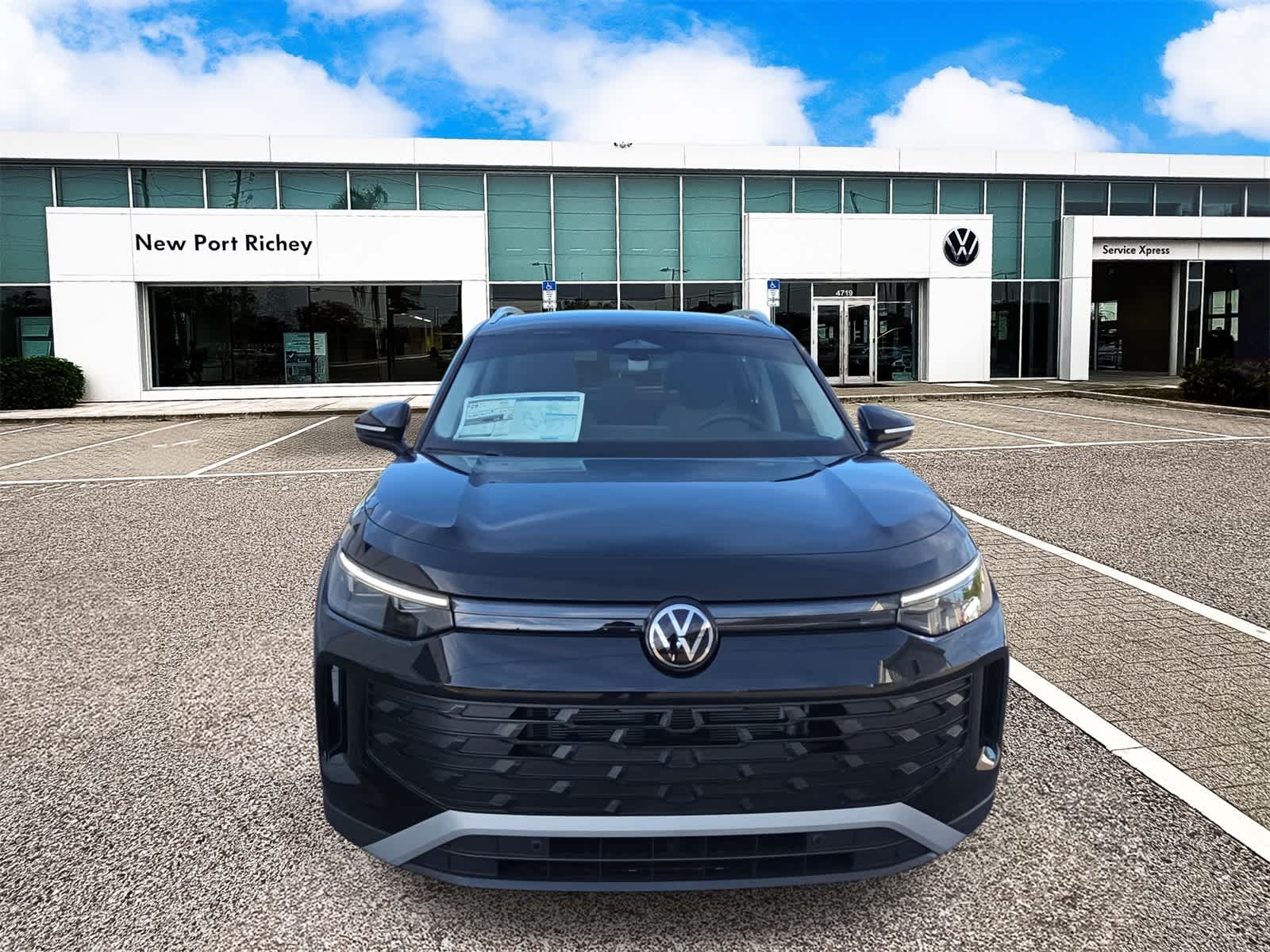 2025 Volkswagen Tiguan 2.0T S