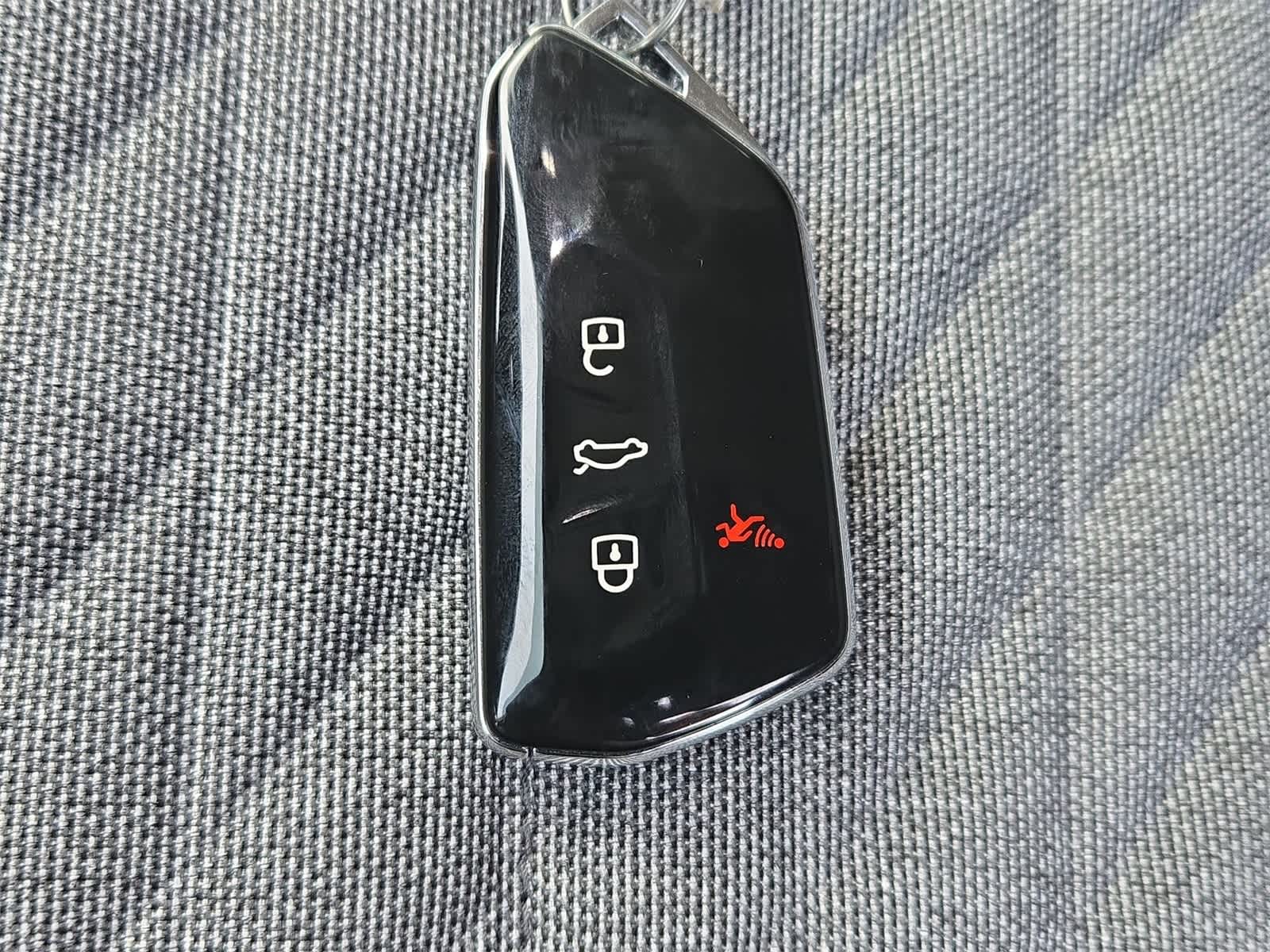 2025 Volkswagen Tiguan 2.0T S