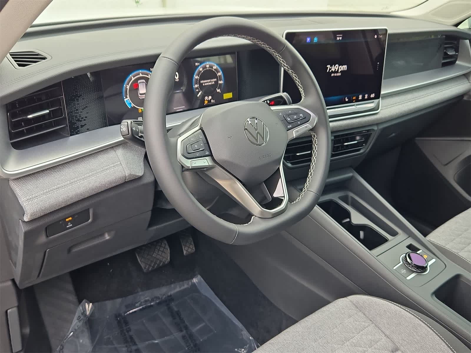 2025 Volkswagen Tiguan 2.0T S