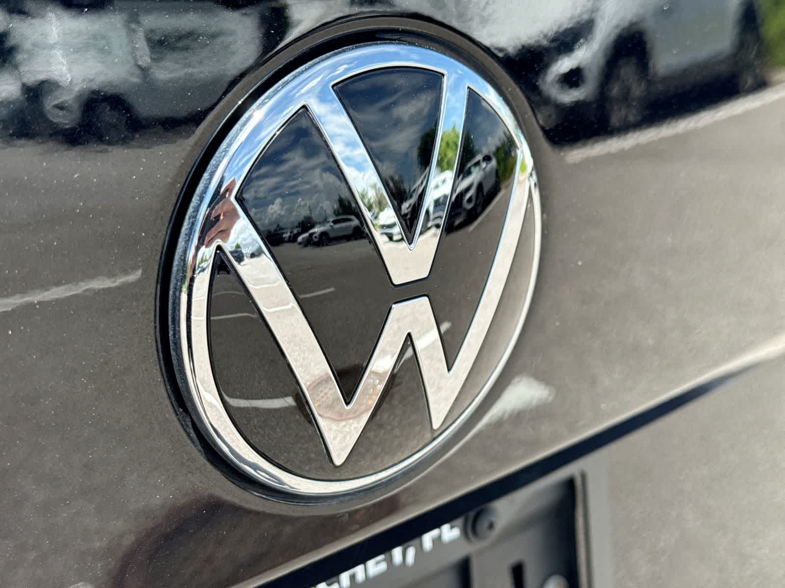 2023 Volkswagen Taos S