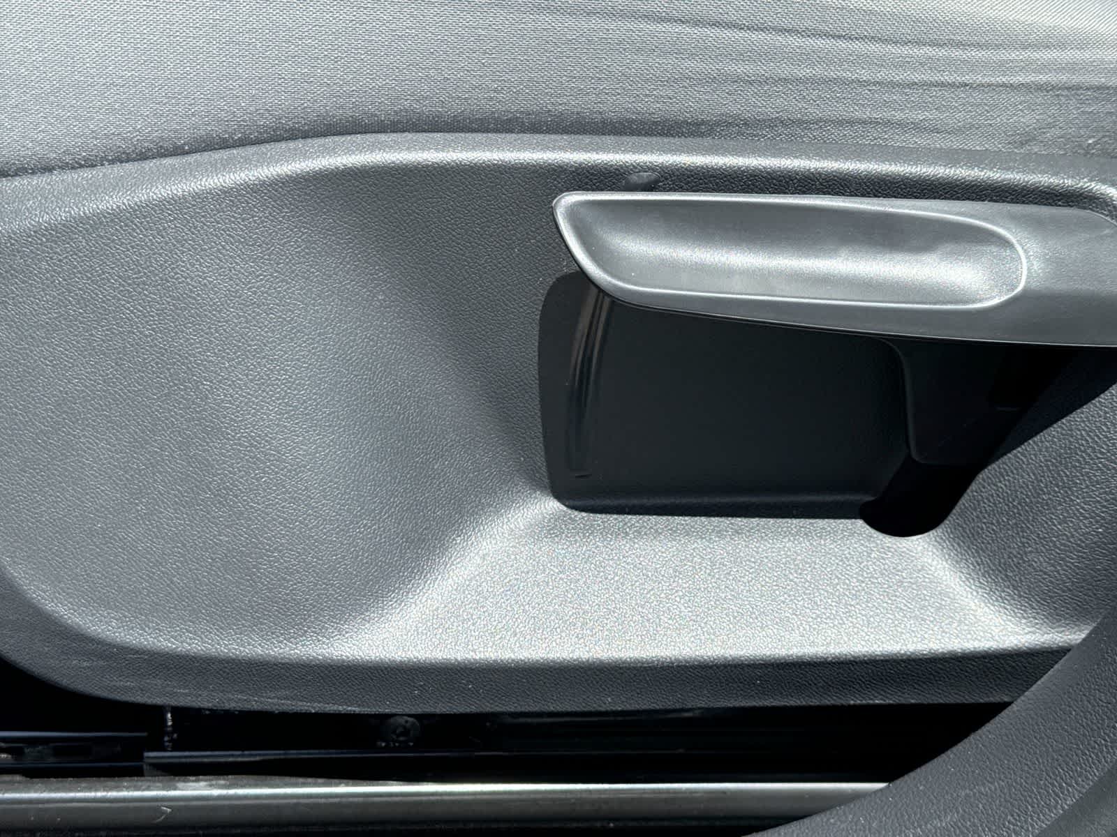 2023 Volkswagen Taos S