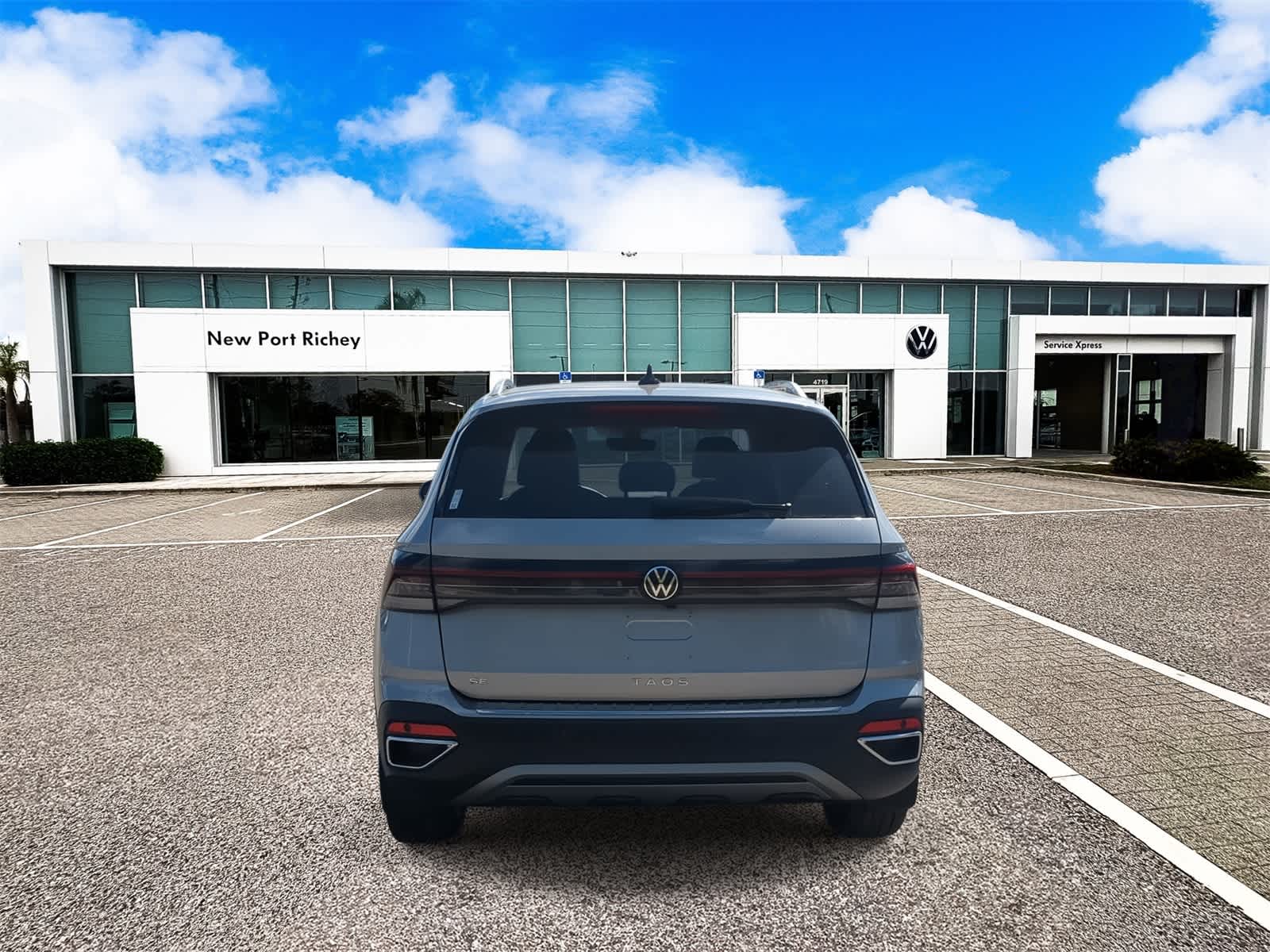 2025 Volkswagen Taos 1.5T SE