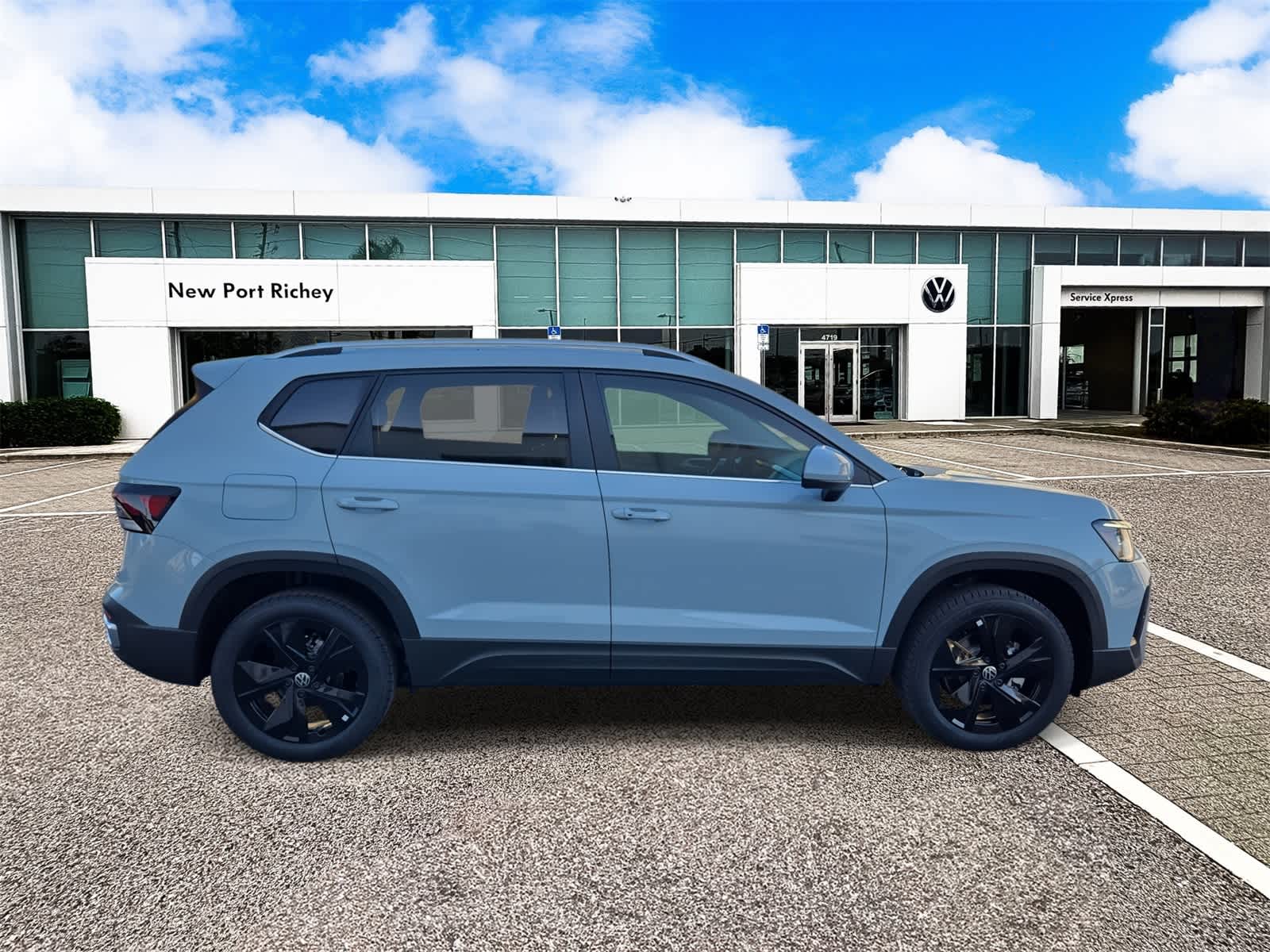 2025 Volkswagen Taos 1.5T SE