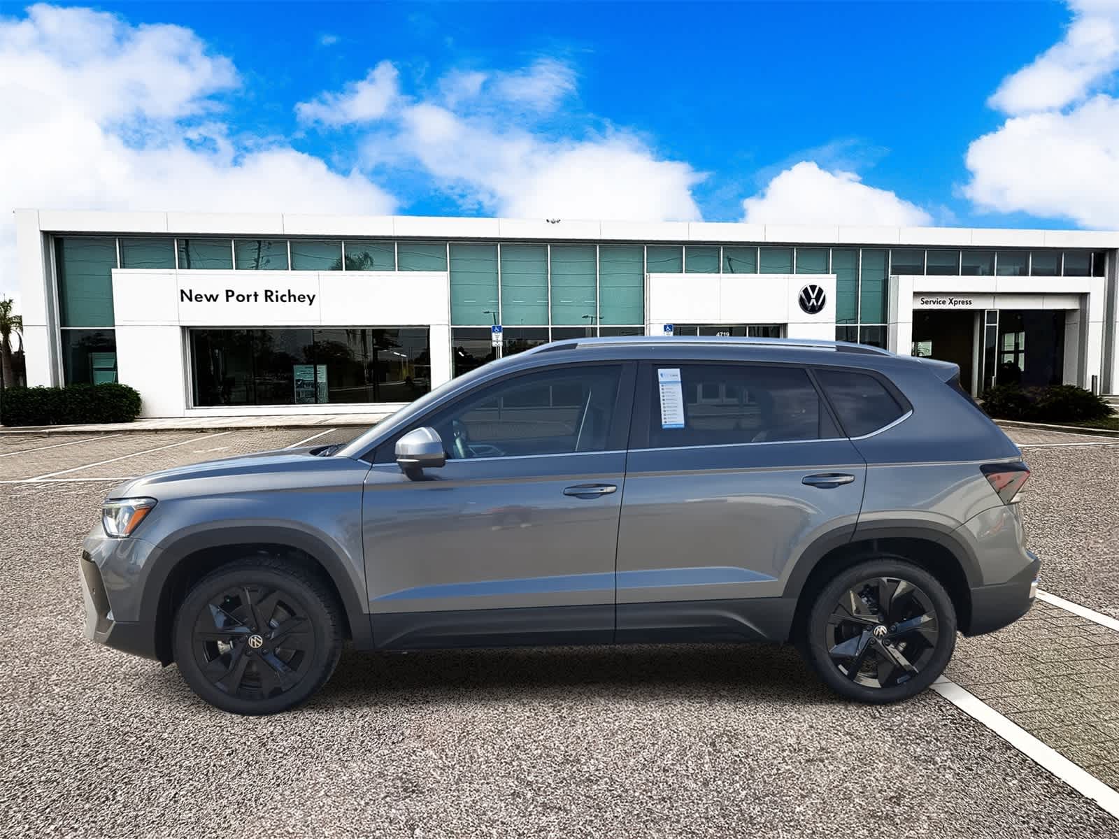 2025 Volkswagen Taos 1.5T SE