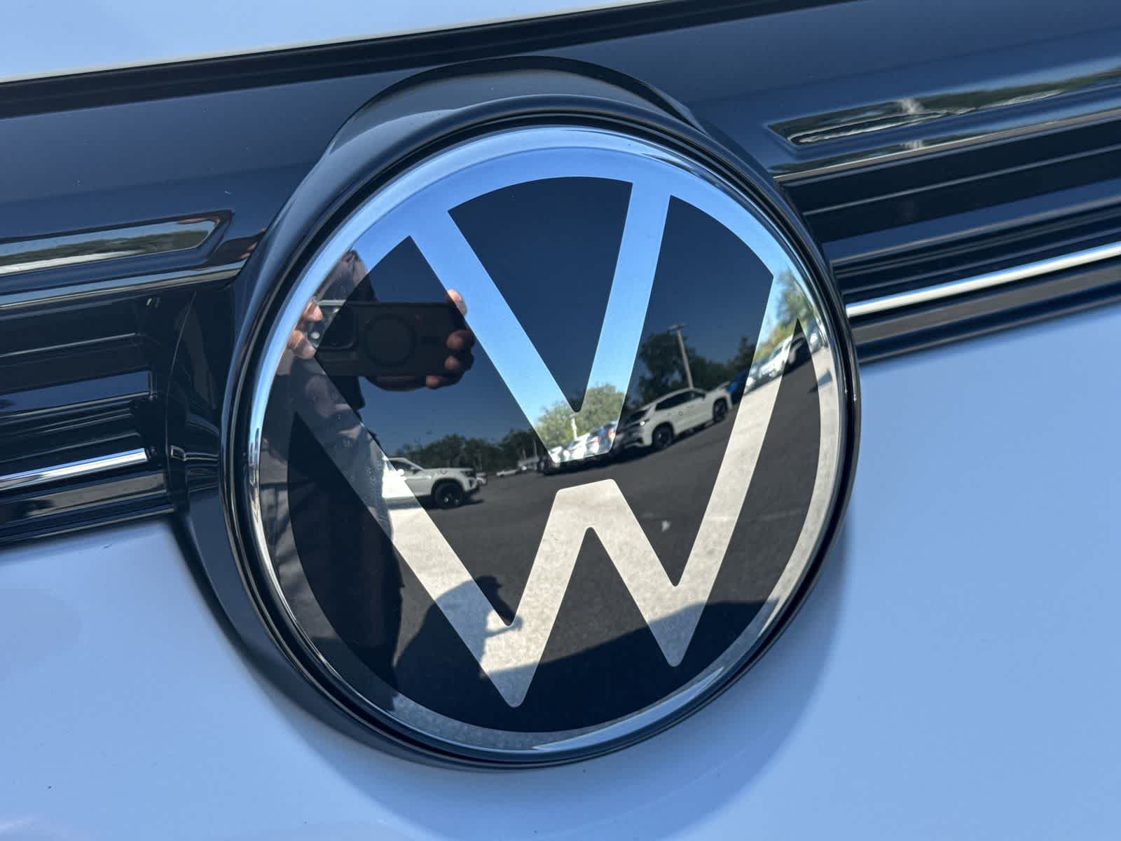 Volkswagen Taos 1.5T SE 2026