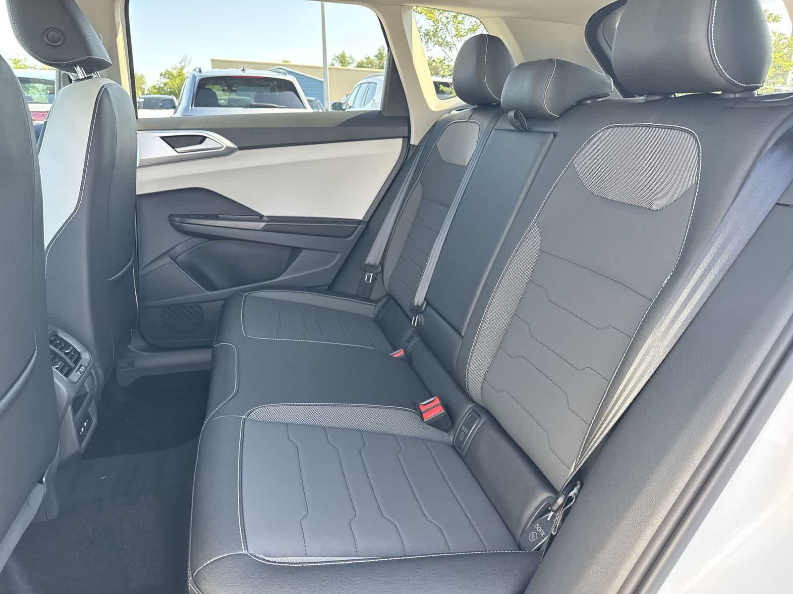 Volkswagen Taos 1.5T SE 2026