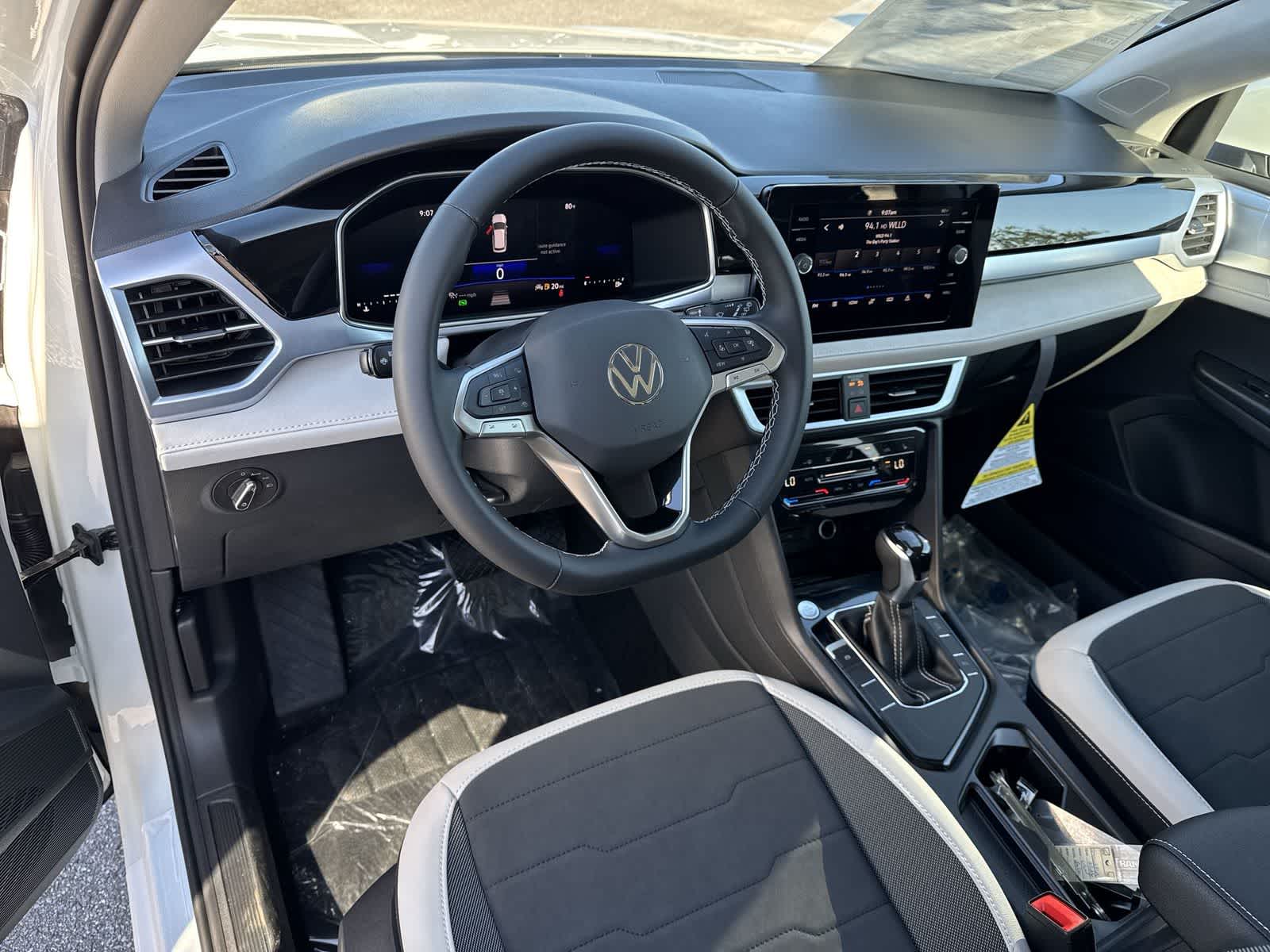 Volkswagen Taos 1.5T SE 2026