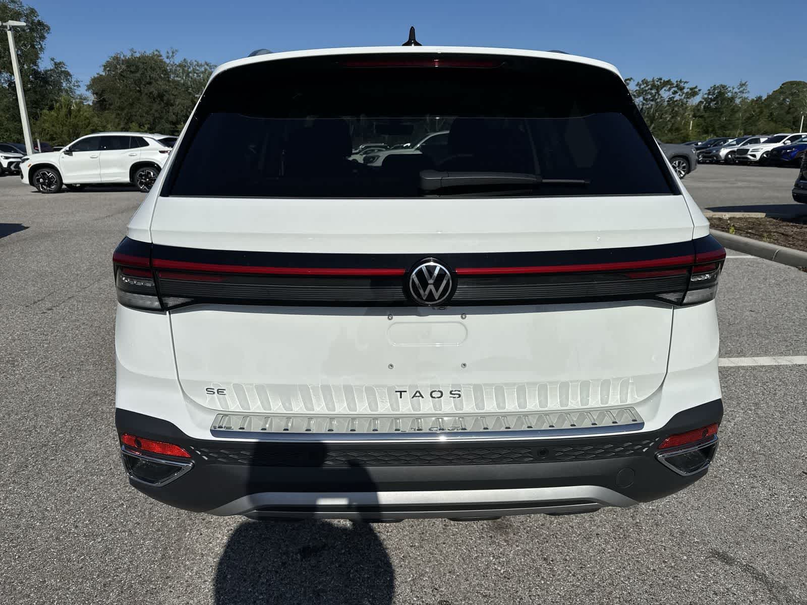 Volkswagen Taos 1.5T SE 2026