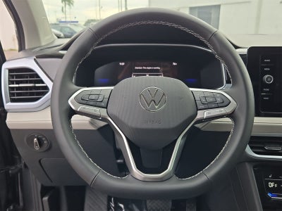 2025 Volkswagen Taos 1.5T SE
